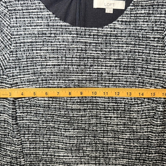 LOFT Tweed Button Shift Dress Black White Detail Short Sleeve Classic 6 - Picture 7 of 9
